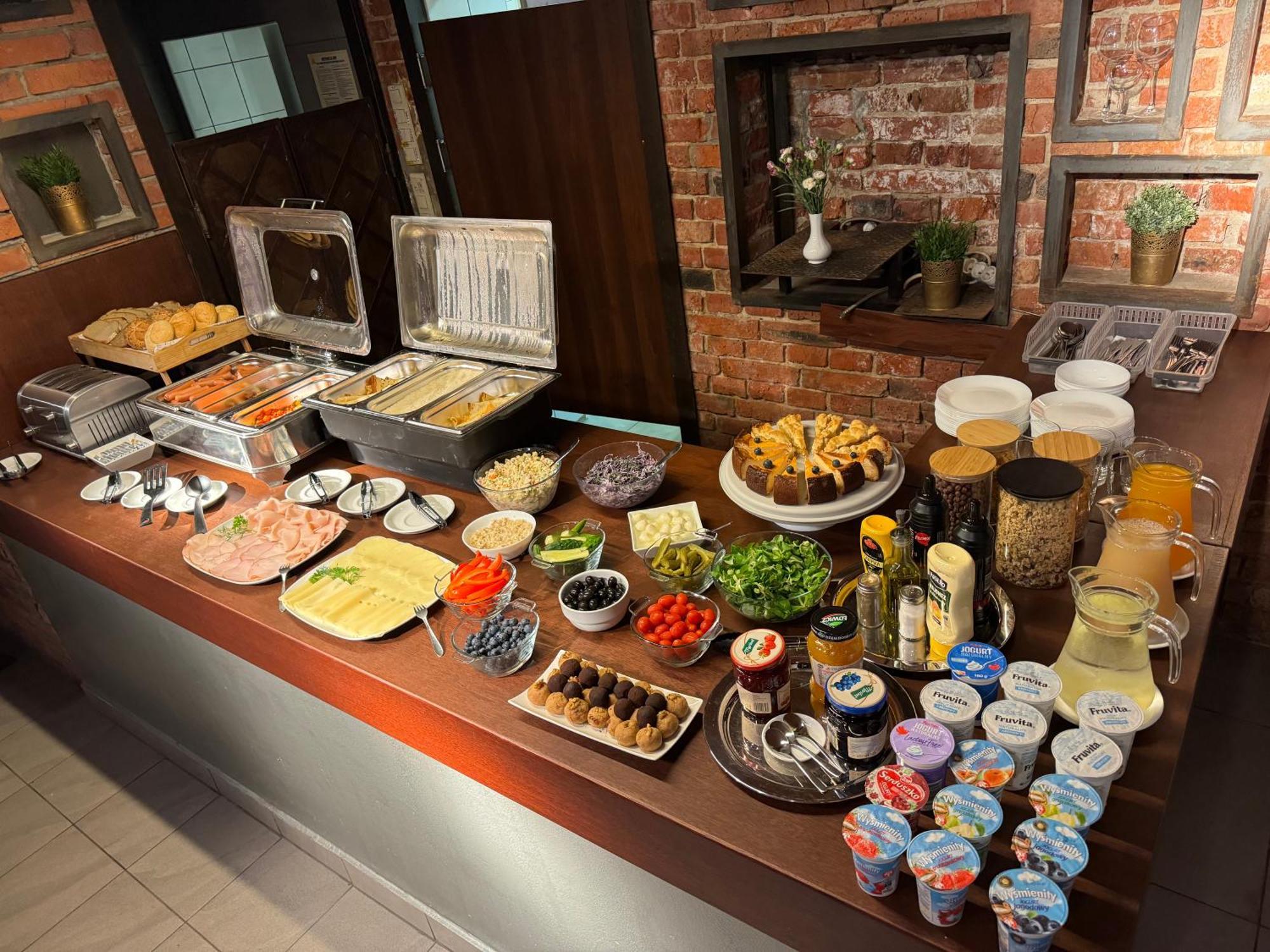 Iris Aparthotel Krakow Ngoại thất bức ảnh