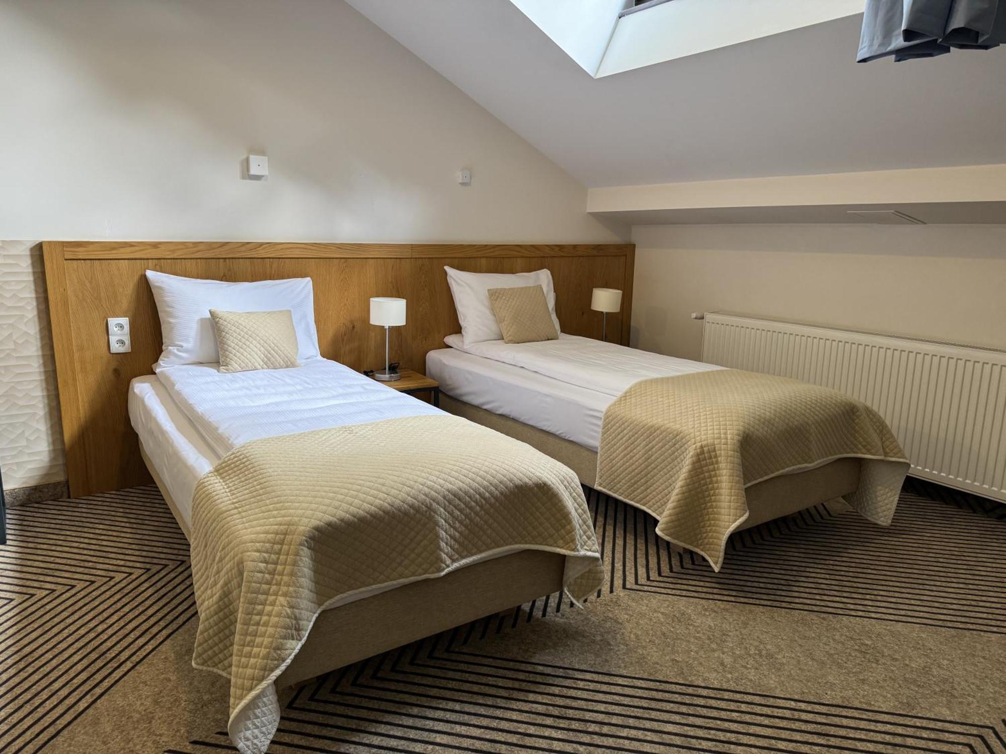 Iris Aparthotel Krakow Ngoại thất bức ảnh